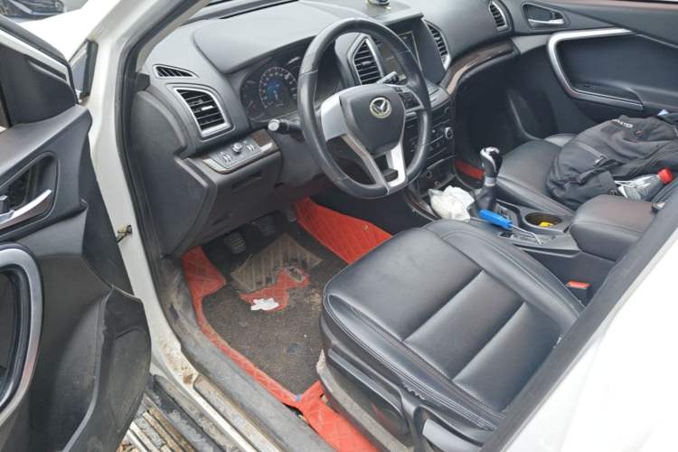 Used HYOSOW S6 2016 1.5T Manual Leading Model Driver Seat