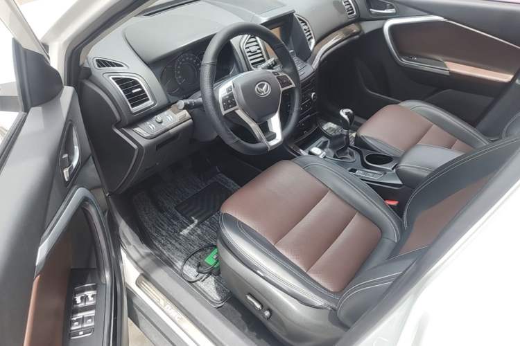 Used HYOSOW S6 2016 1.5T Manual Smart Edition Driver Seat