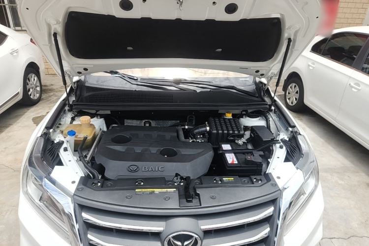Used HYOSOW S6 2016 1.5T Manual Smart Edition Engine Bay