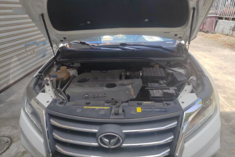 Used HYOSOW S6 2016 1.5T Manual Leading Model Engine Bay
