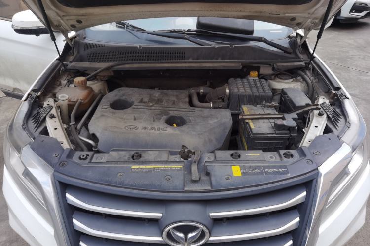 Used HYOSOW S6 2016 1.5T CVT Premium Edition Engine Bay