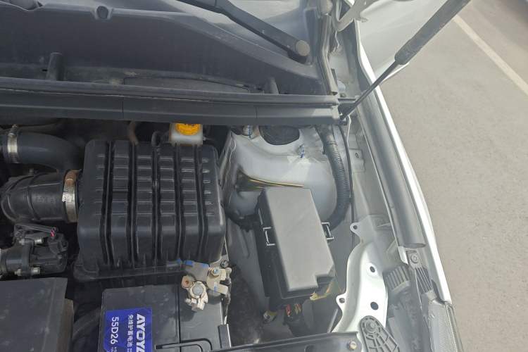 Used HYOSOW S6 2016 1.5T CVT Enjoyment Model Engine Bay Left