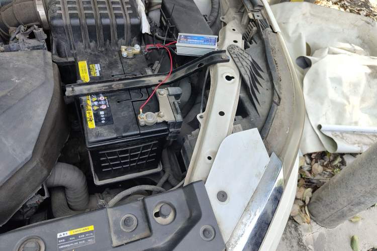 Used HYOSOW S6 2016 1.5T Manual Leading Model Engine Bay Left