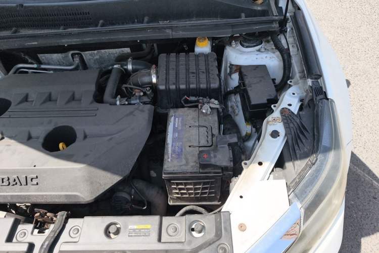 Used HYOSOW S6 2016 1.5T Manual Leading Model Engine Bay Left