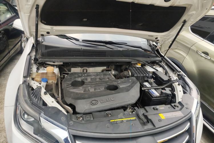 Used HYOSOW S6 2016 1.5T Manual Smart Edition Engine Bay