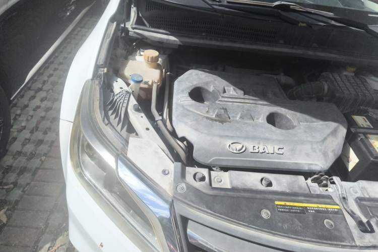 Used HYOSOW S6 2016 1.5T Manual Leading Model Engine Bay Right