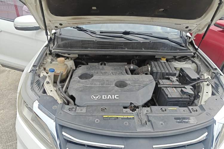 Used HYOSOW S6 2016 1.5T Manual Leading Model Engine Bay