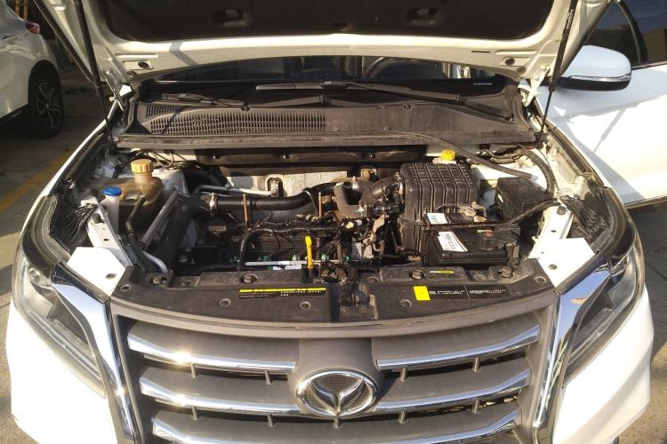 Used HYOSOW S6 2016 1.5T Manual Leading Model Engine Bay