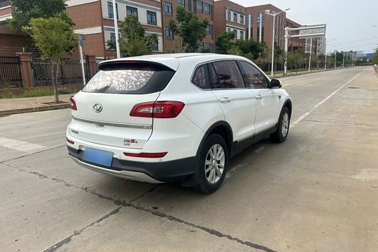 Used HYOSOW S6 2016 1.5T Manual Fashion Model Exterior 5