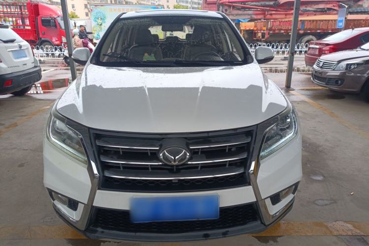 Used HYOSOW S6 2016 1.5T Manual Fashion Model Front