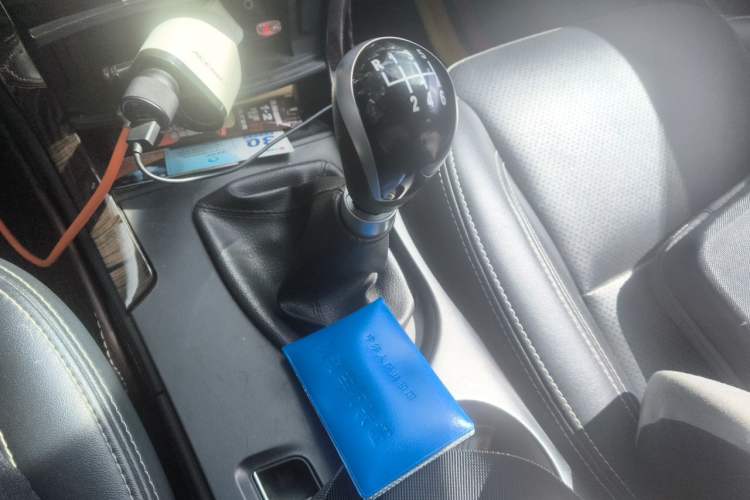 Used HYOSOW S6 2016 1.5T Manual Leading Model Gear Lever