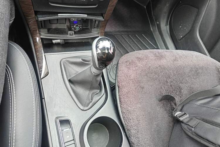 Used HYOSOW S6 2016 1.5T Manual Leading Model Gear Lever