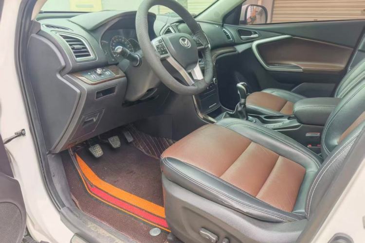 Used HYOSOW S6 2016 1.5T Manual Smart Edition Interior 2