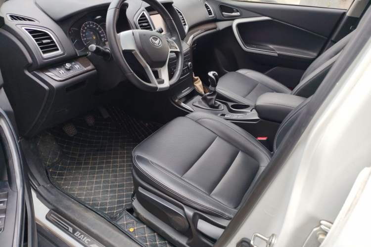 Used HYOSOW S6 2016 1.5T Manual Leading Model Left Front Seat