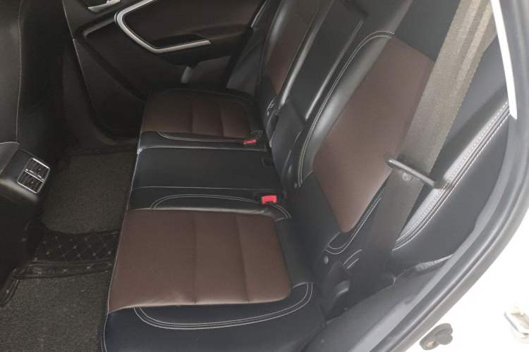 Used HYOSOW S6 2016 1.5T CVT Premium Edition Left Rear Seat