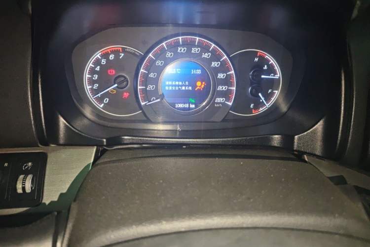 Used HYOSOW S6 2016 1.5T Manual Fashion Model Odometer Close Up