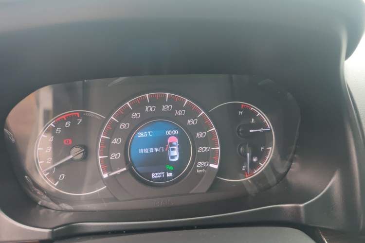 Used HYOSOW S6 2016 1.5T Manual Smart Edition Odometer Close Up