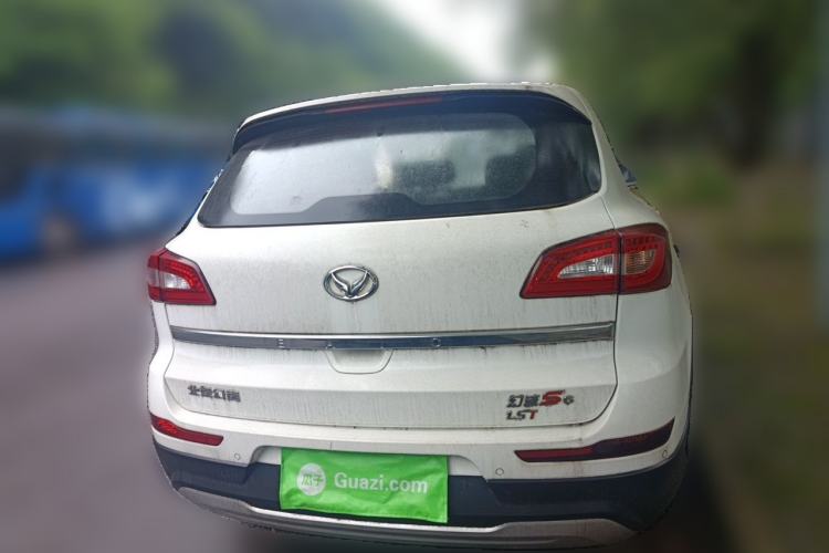 Used HYOSOW S6 2016 1.5T Manual Fashion Model Rear