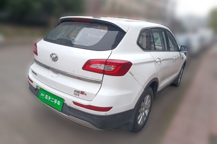 Used HYOSOW S6 2016 1.5T Manual Fashion Model Rear Right 45 Deg