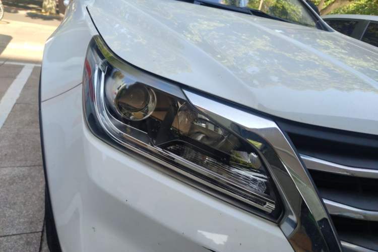 Used HYOSOW S6 2016 1.5T Manual Smart Edition Right Front Headlight