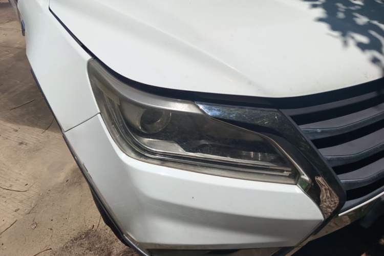 Used HYOSOW S6 2016 1.5T CVT Enjoyment Model Right Front Headlight