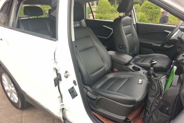 Used HYOSOW S6 2016 1.5T Manual Leading Model Right Front Seat