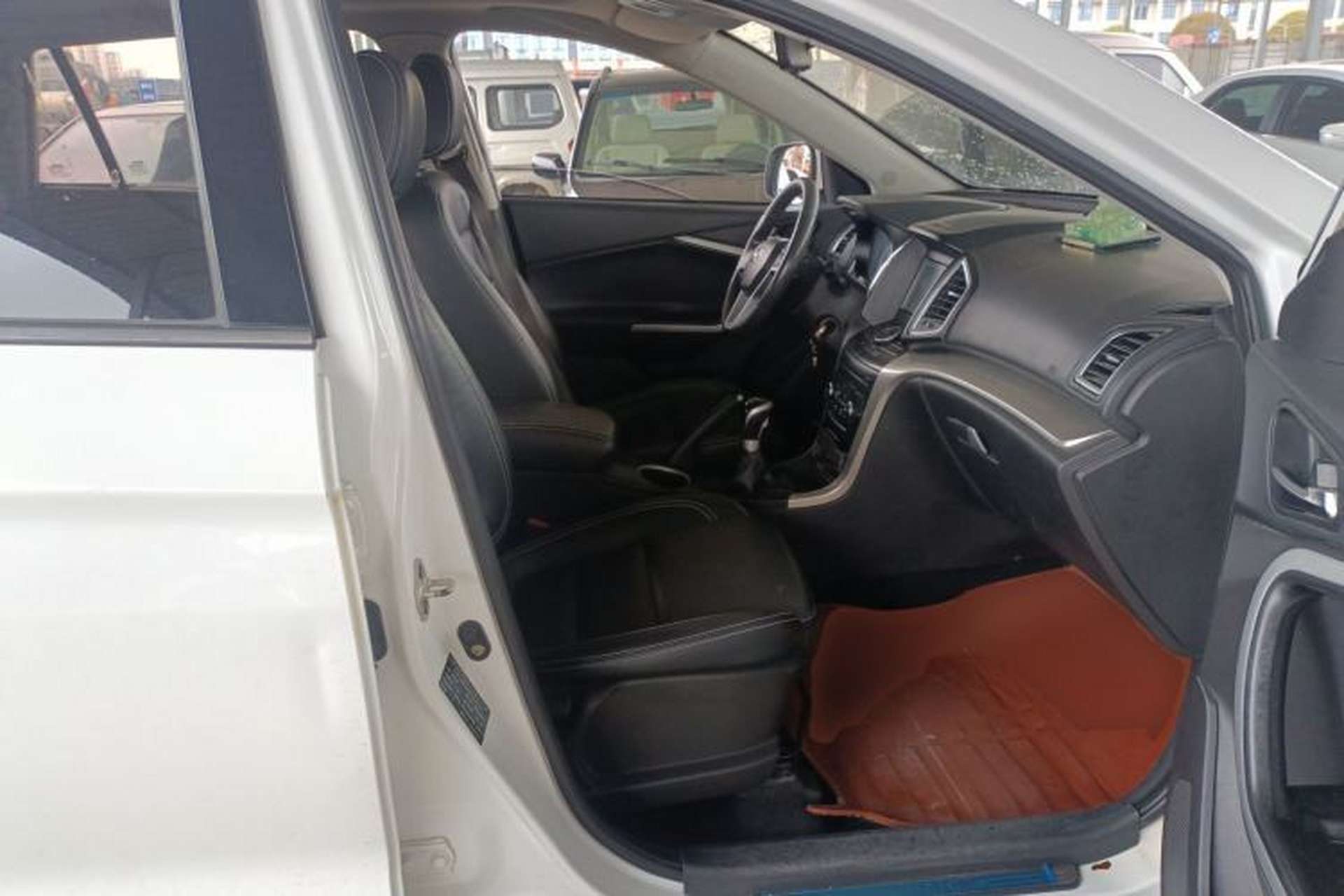 Used HYOSOW S6 2016 1.5T Manual Fashion Model Right Front Seat