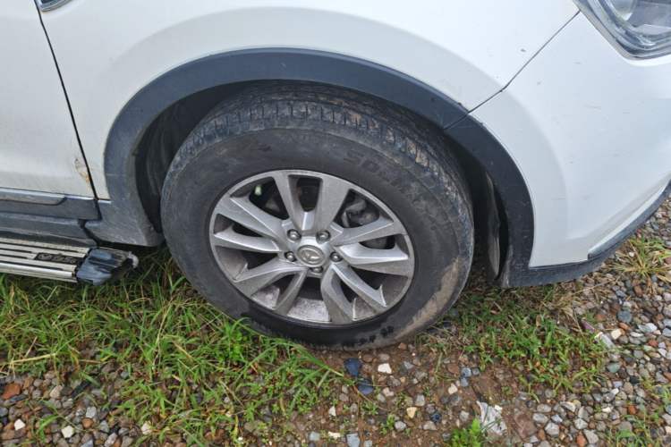 Used HYOSOW S6 2016 1.5T Manual Leading Model Right Front Wheel Hub