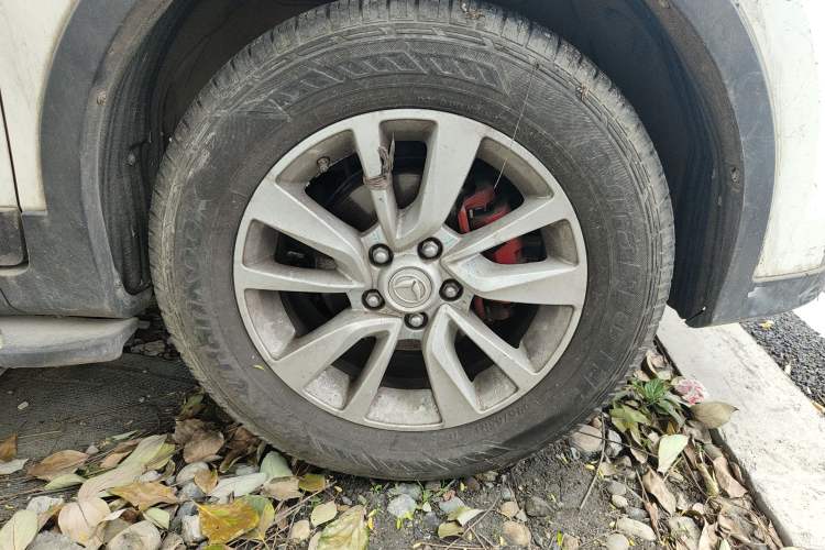 Used HYOSOW S6 2016 1.5T Manual Leading Model Right Front Wheel Hub