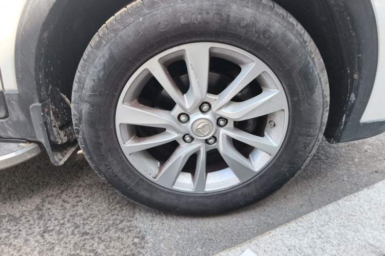 Used HYOSOW S6 2016 1.5T Manual Leading Model Right Front Wheel Hub