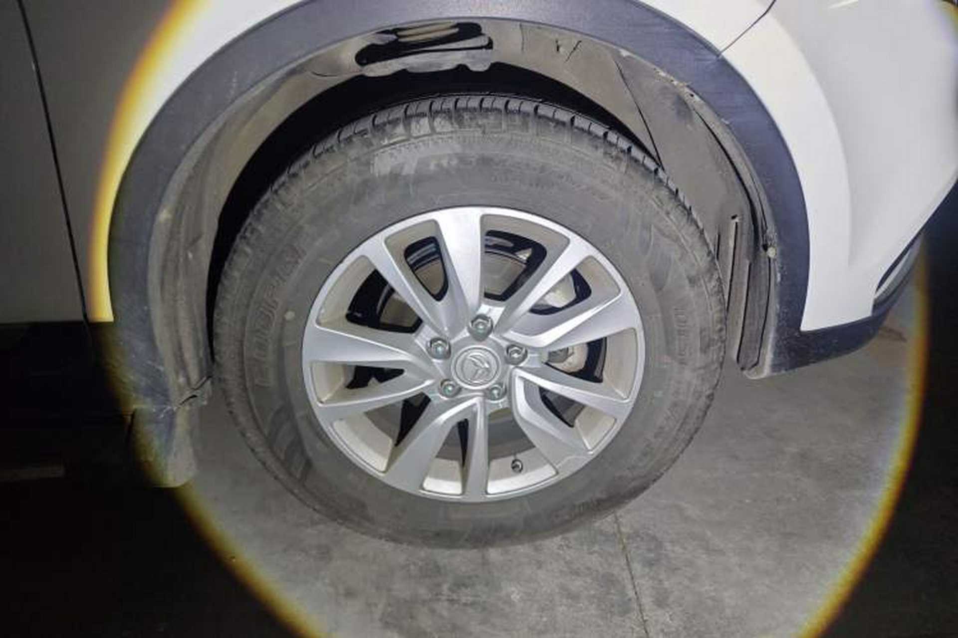 Used HYOSOW S6 2016 1.5T Manual Leading Model Right Front Wheel Hub