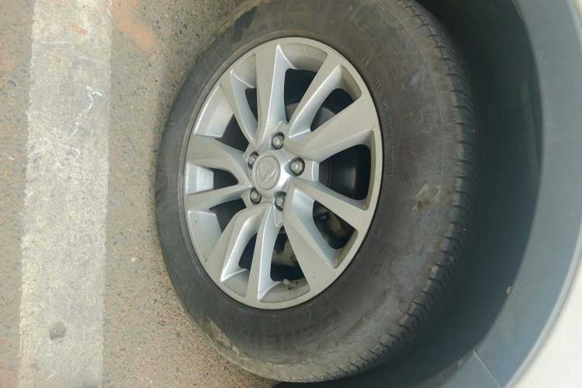 Used HYOSOW S6 2016 1.5T Manual Smart Edition Right Front Wheel Hub