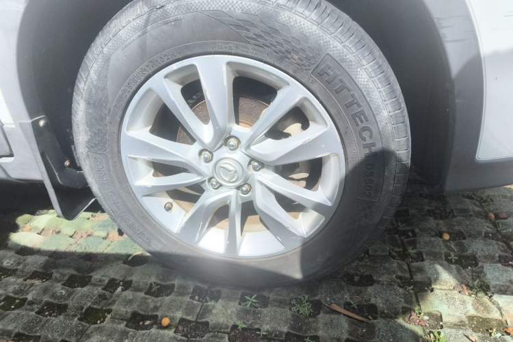 Used HYOSOW S6 2016 1.5T Manual Leading Model Right Front Wheel Hub