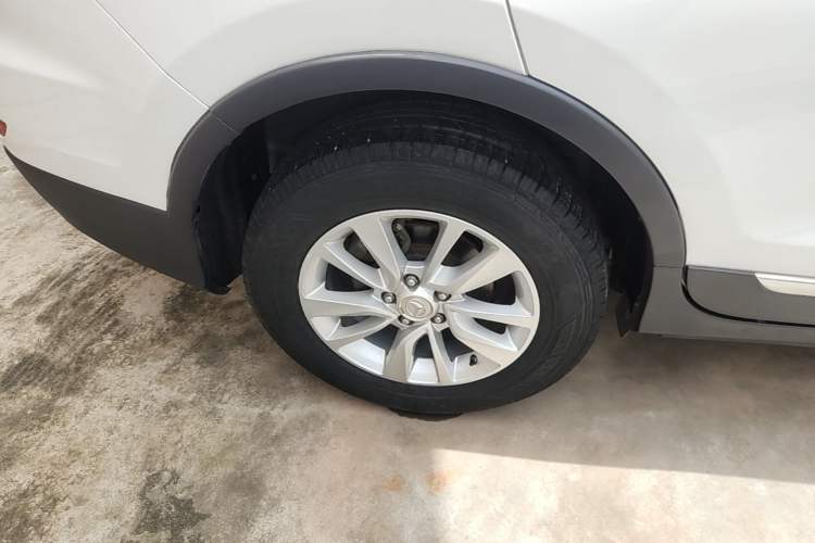 Used HYOSOW S6 2016 1.5T Manual Smart Edition Right Rear Wheel Hub