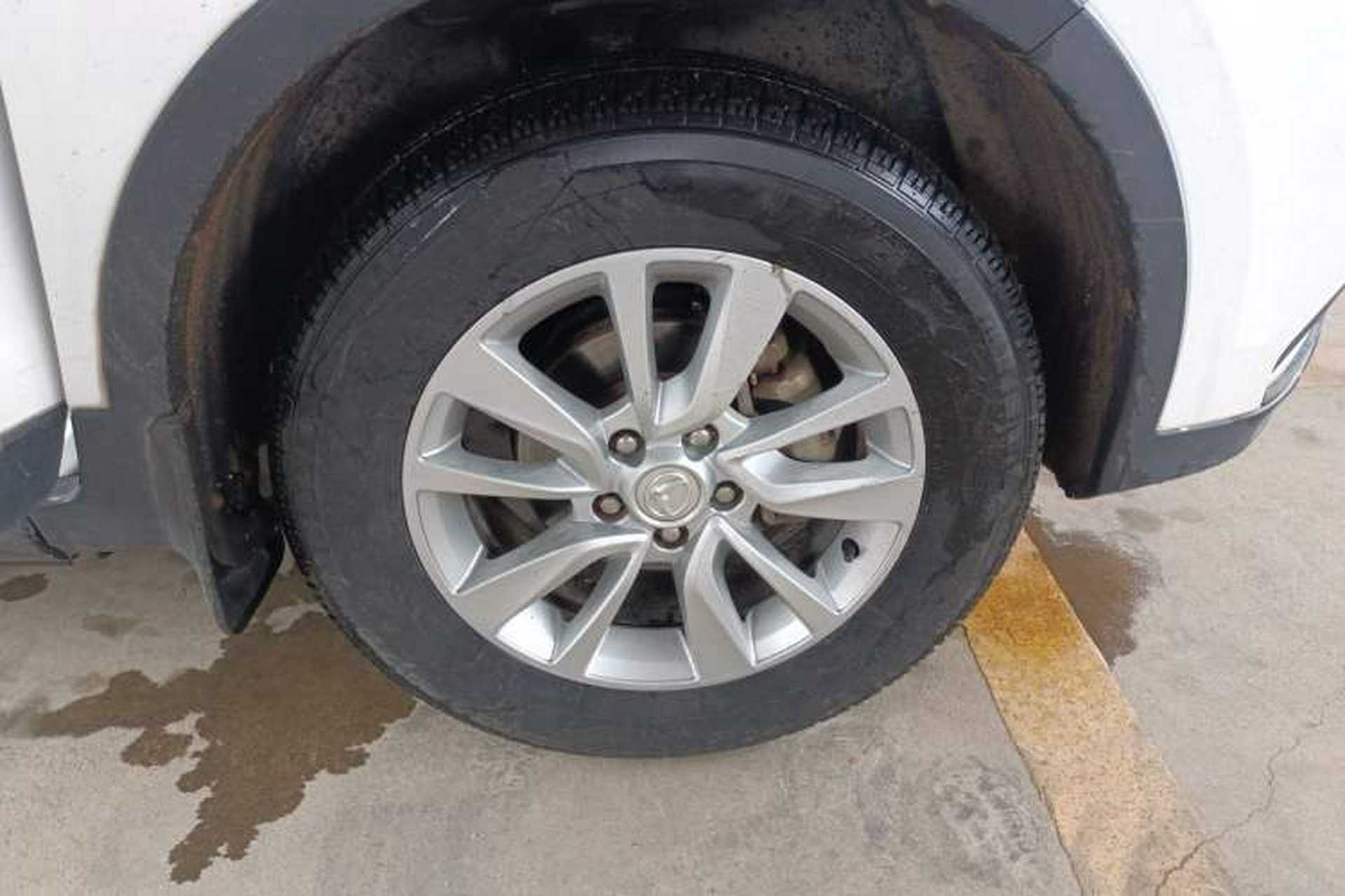 Used HYOSOW S6 2016 1.5T Manual Fashion Model Right Rear Wheel Hub