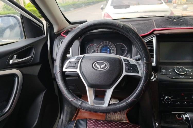 Used HYOSOW S6 2016 1.5T CVT Enjoyment Model Steering Wheel