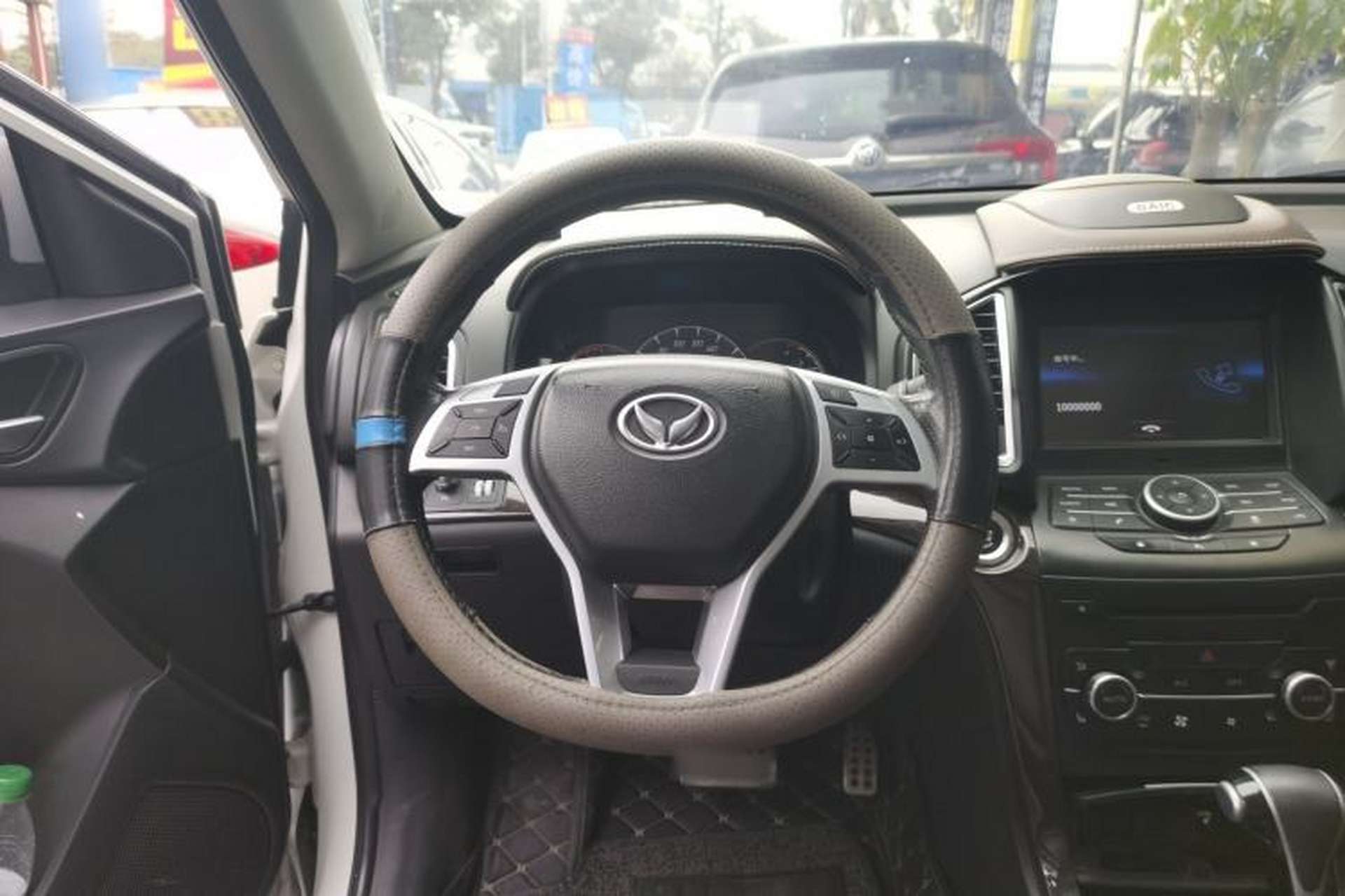 Used HYOSOW S6 2016 1.5T CVT Premium Edition Steering Wheel