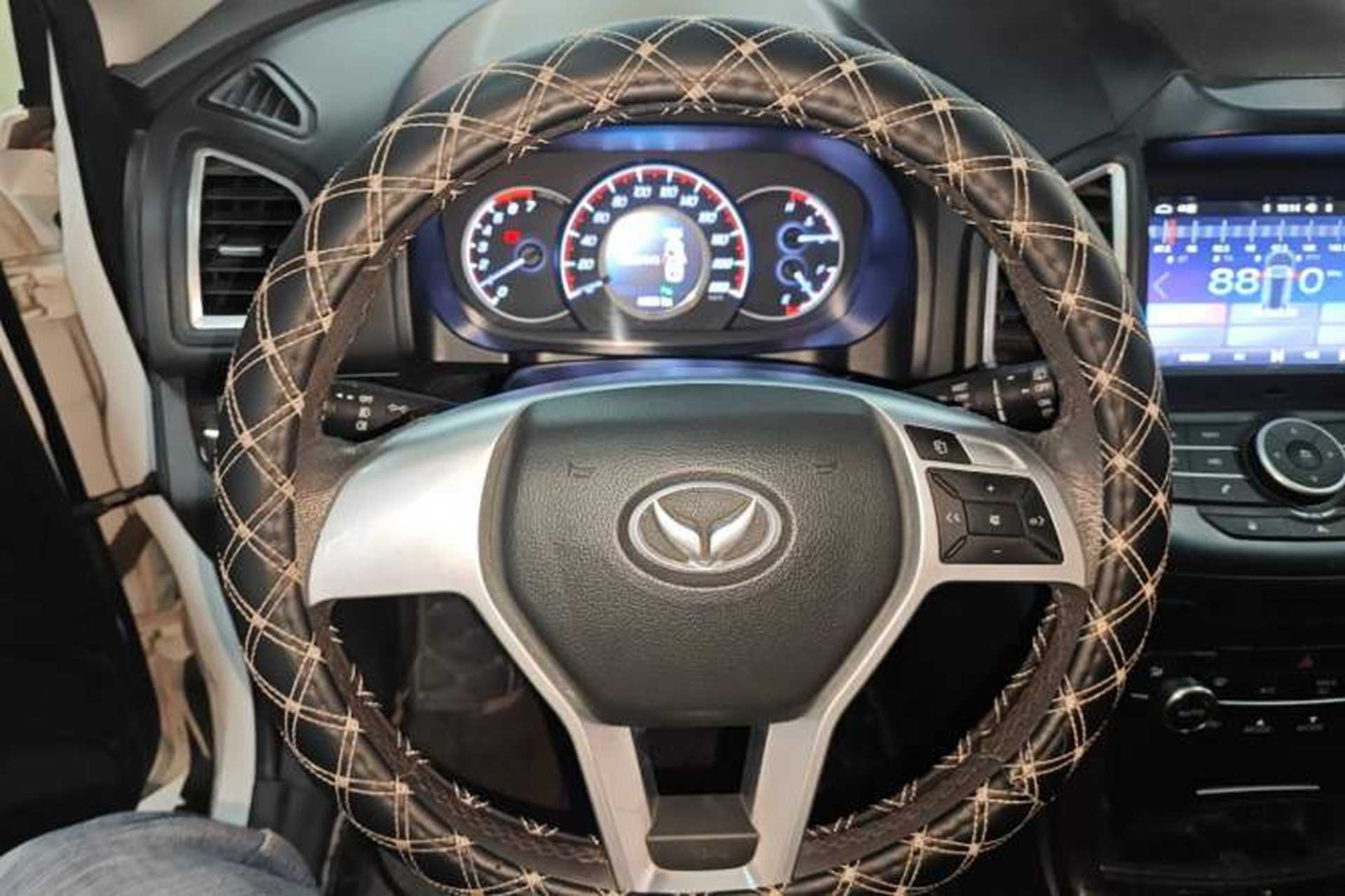 Used HYOSOW S6 2016 1.5T Manual Leading Model Steering Wheel