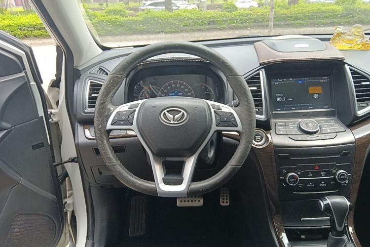 Used HYOSOW S6 2016 1.5T CVT Enjoyment Model Steering Wheel