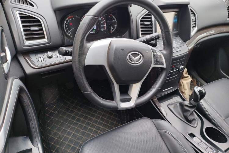 Used HYOSOW S6 2016 1.5T Manual Leading Model Steering Wheel
