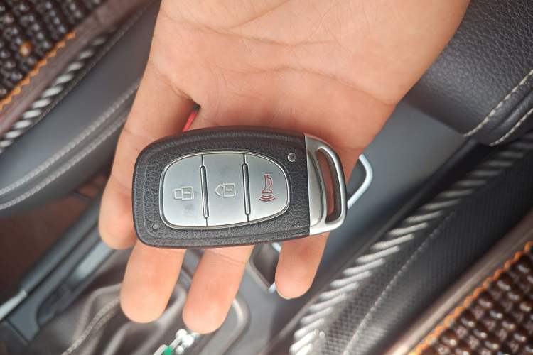Used HYOSOW S6 2016 1.5T CVT Enjoyment Model Vehicle Key