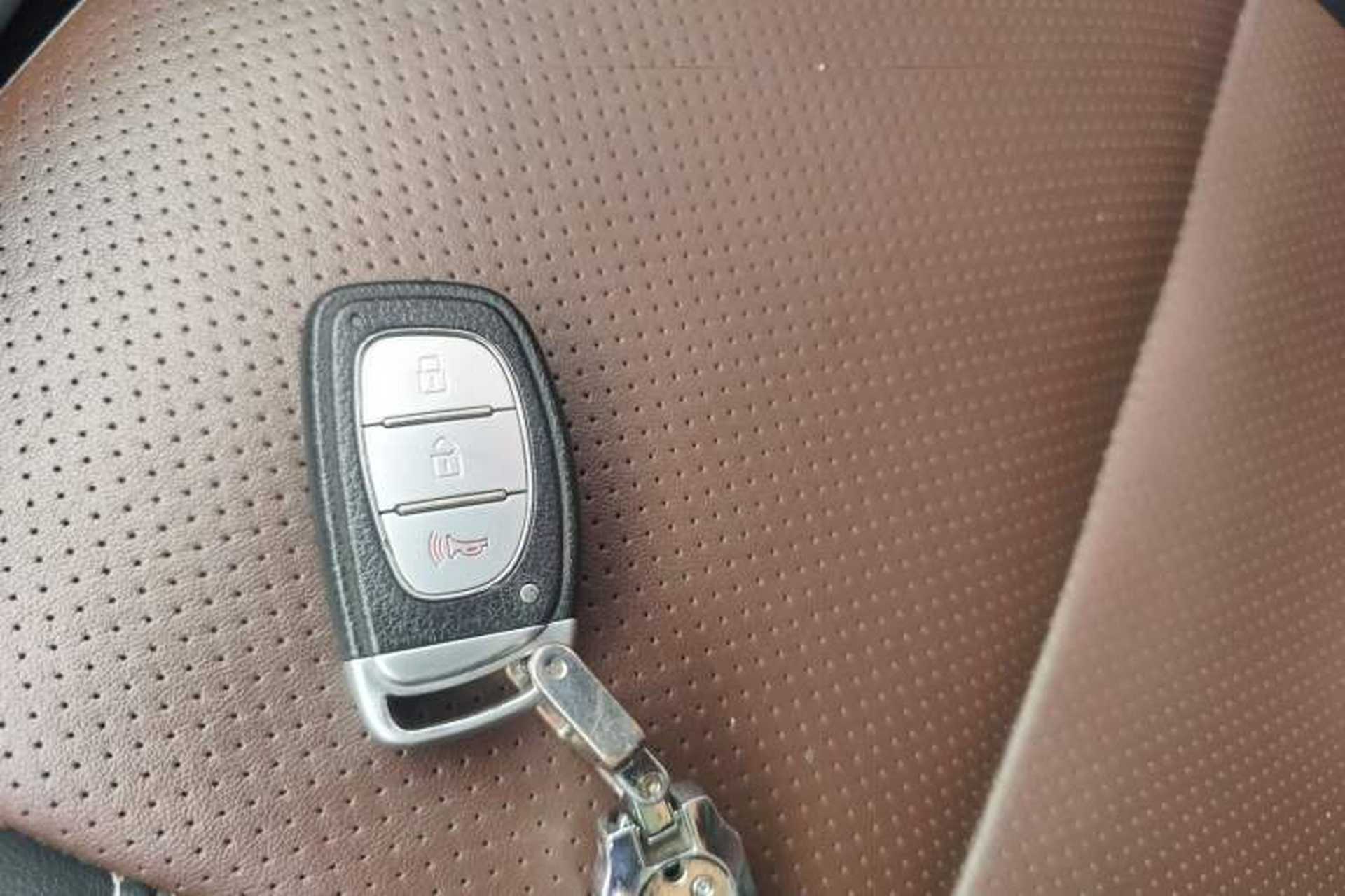 Used HYOSOW S6 2016 1.5T Manual Smart Edition Vehicle Key