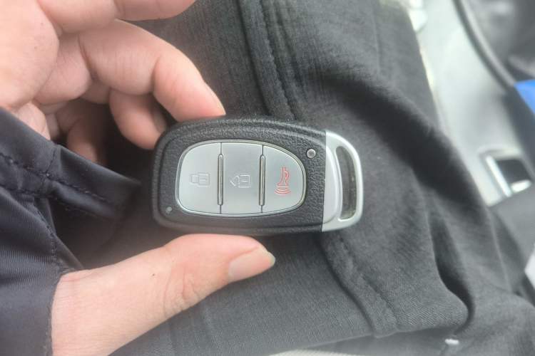 Used HYOSOW S6 2016 1.5T Manual Leading Model Vehicle Key
