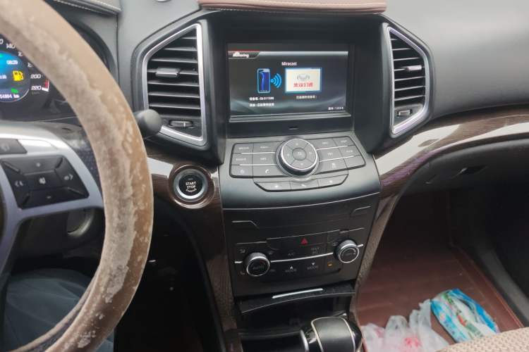 Used HYOSOW S6 2017 1.5T CVT Enjoyment Model Audio And AC Panel