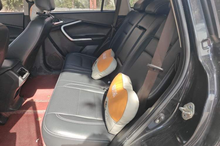 Used HYOSOW S6 2017 1.5T Manual Leading Model Left Rear Seat