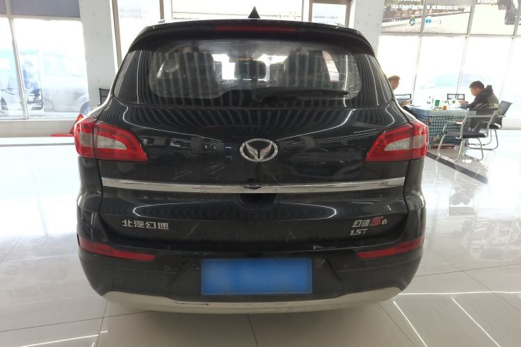Used HYOSOW S6 2017 1.5T CVT Premium Edition Rear