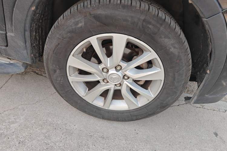 Used HYOSOW S6 2017 1.5T Manual Leading Model Right Front Wheel Hub