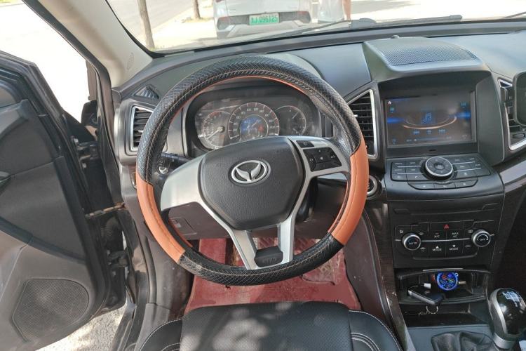 Used HYOSOW S6 2017 1.5T Manual Leading Model Steering Wheel