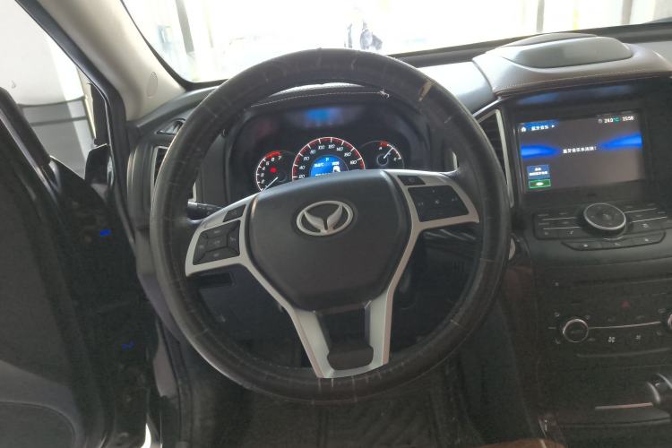 Used HYOSOW S6 2017 1.5T CVT Premium Edition Steering Wheel