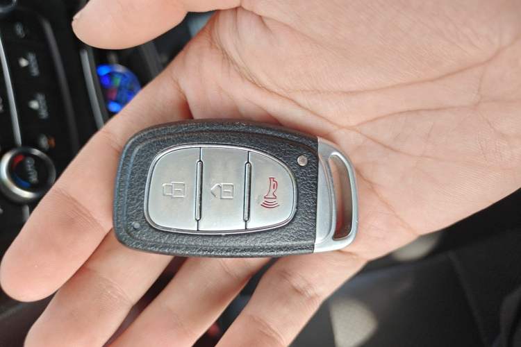 Used HYOSOW S6 2017 1.5T Manual Leading Model Vehicle Key